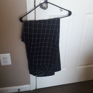 Women's  Worthington pants NWT with two front and back pockets